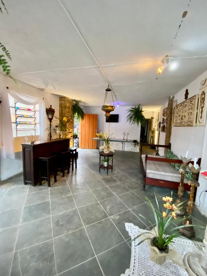 Hostel Dona Generoza Araquari Eksteriør bilde